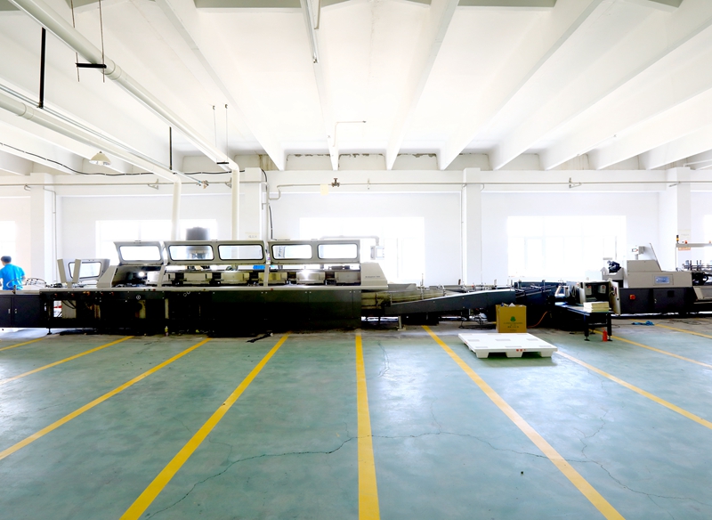 車間設(shè)備(圖1)